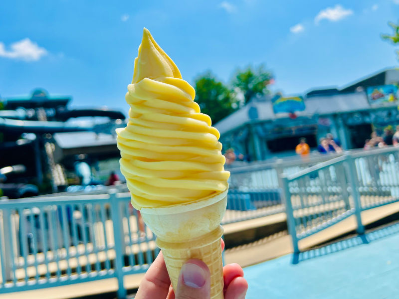 Dole Soft Serve Dutch Wonderland